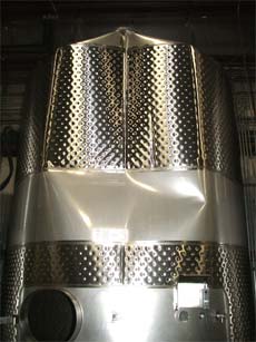 repairs stainless steel wine tanks
